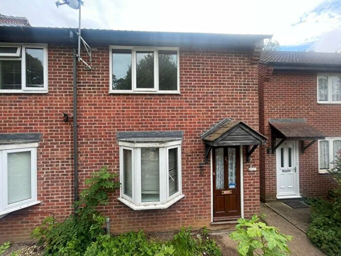 2 Bedroom End Of Terrace House To Rent In Acer Grove, Pinewood, IP8