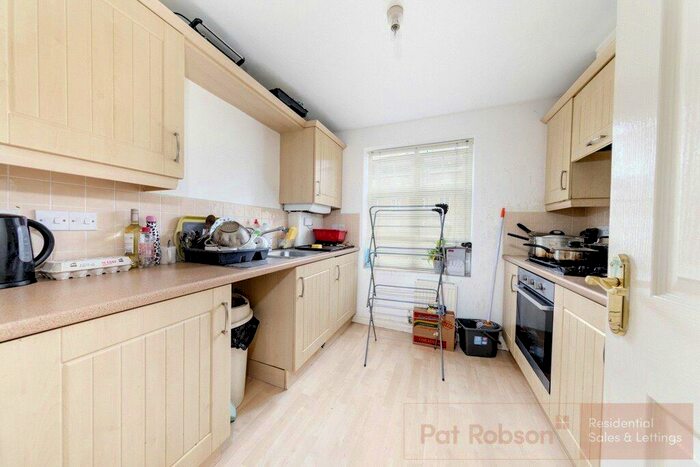 2 Bedroom Apartment To Rent In Ashover Road, Kenton, Newcastle Upon Tyne, NE3