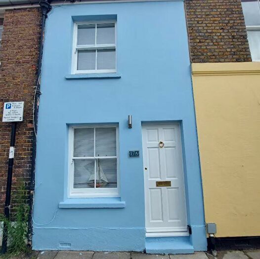 2 Bedroom House To Rent In Nelson Street, Deal, CT14