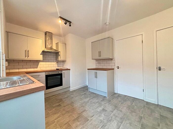 2 Bedroom End Of Terrace House To Rent In Fforchaman Road, Cwmaman, Aberdare, CF44