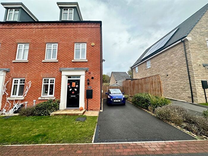 3 Bedroom Semi-Detached House For Sale In High Lee Grove, Flockton, Wakefield, West Yorkshire, WF4