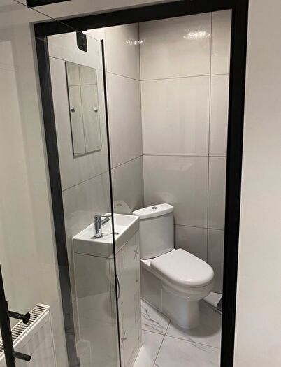 1 Bedroom Studio To Rent In Richmond Road, London, E8