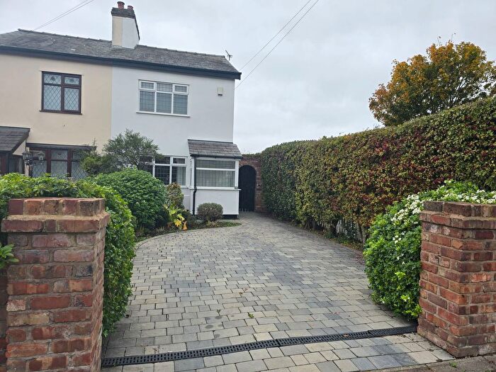 2 Bedroom Semi-Detached House To Rent In Southport Road, Lydiate, Liverpool, L31