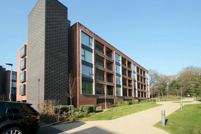 1 Bedroom Flat To Rent In Ebony Crescent, Cockfosters, EN4