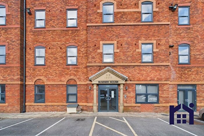 2 Bedroom Flat To Rent In Sumner House, St. Thomas's Road, PR7