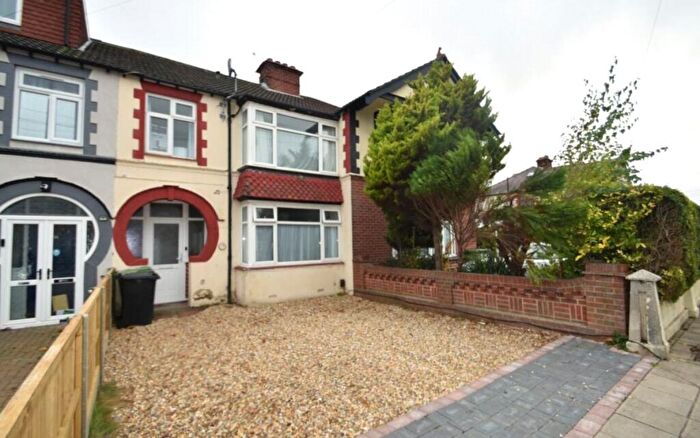 3 Bedroom House To Rent In Chatsworth Avenue, Portsmouth, PO6