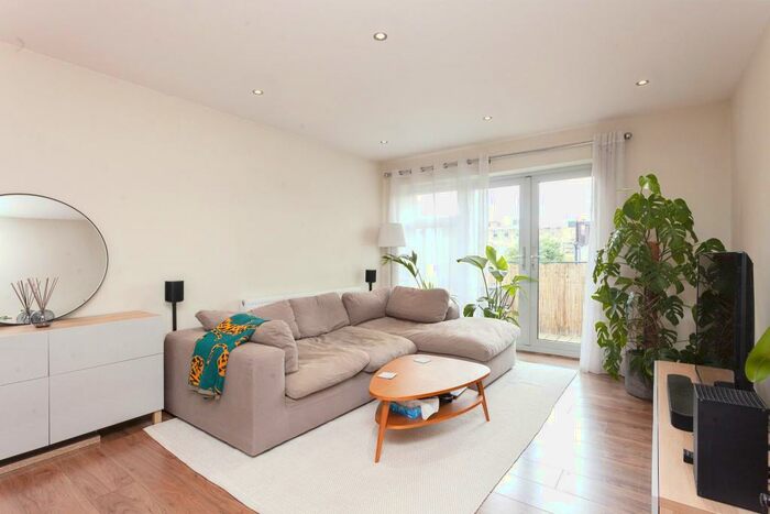 2 Bedroom Flat To Rent In Button Lodge, Stainforth Road, Walthamstow, London, E17