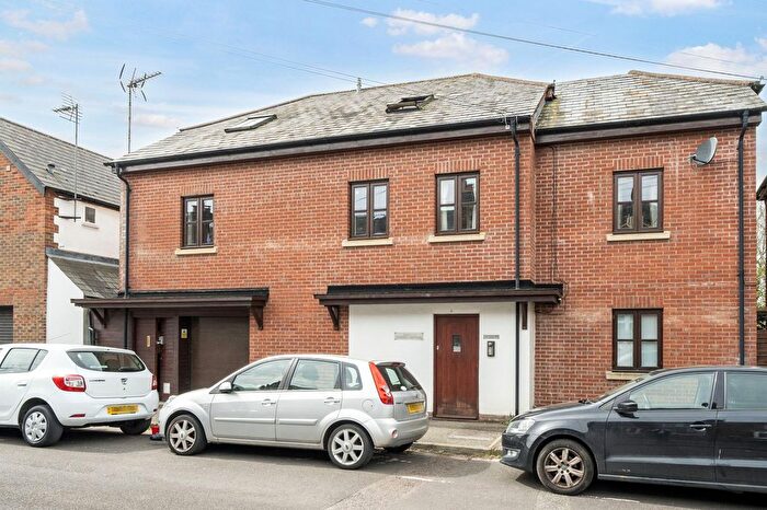 2 Bedroom Flat For Sale In Cathedral View, Cathedral View House Cathedral View, SO23