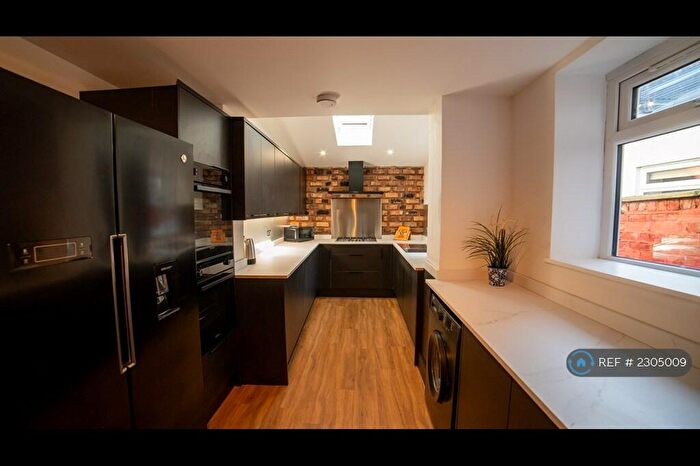 6 Bedroom Terraced House To Rent In Albert Edward Road, Liverpool, L7