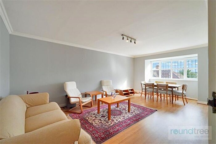 2 Bedroom Flat For Sale In Audley Park, Neeld Crescent, NW4