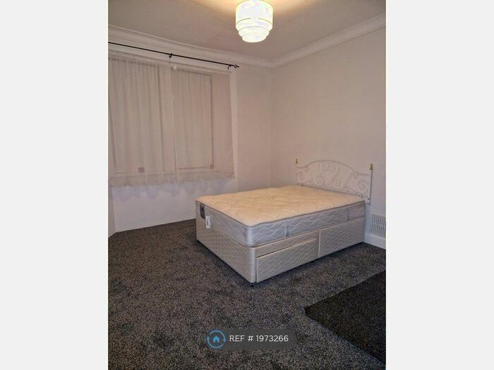 1 Bedroom Flat To Rent In Borestone Crescent, Stirling, FK7