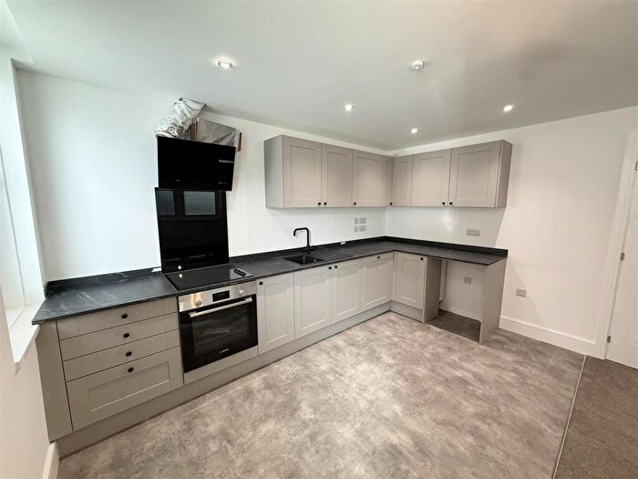 1 Bedroom Flat To Rent In St. Leonards Road, Eastbourne, BN21