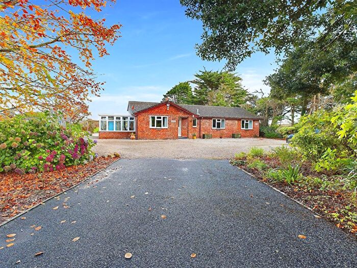 3 Bedroom Detached Bungalow For Sale In Quintrell Downs, Newquay, TR8