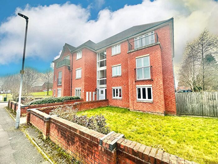 2 Bedroom Flat For Sale In Inverkip Walk, Monmore Grange, Wolverhampton, WV4
