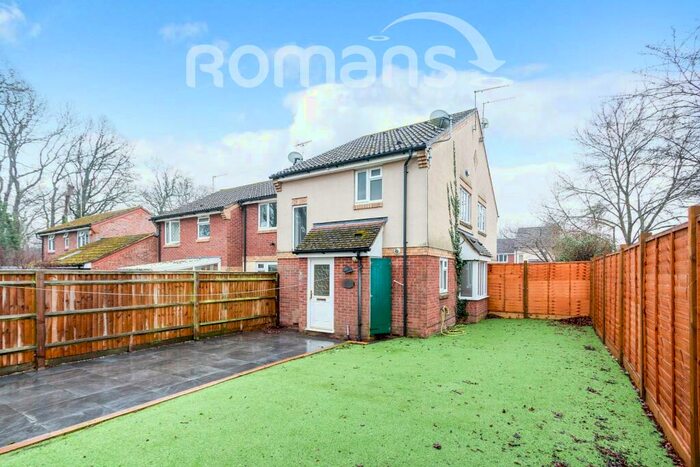 1 Bedroom Semi-Detached House To Rent In Little Copse Chase, Chineham, RG24