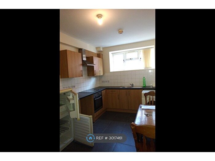 1 Bedroom Flat To Rent In Trafalgar House, Wolverhampton, WV1