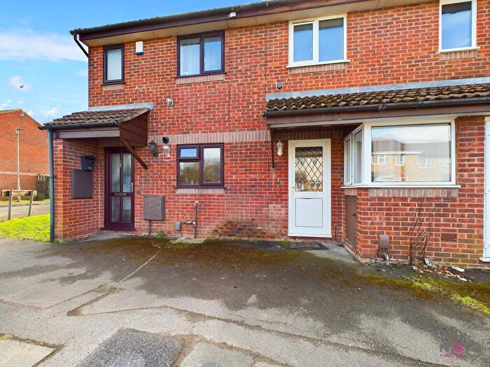 Studio To Rent In Overbrook Road, Hardwicke, GL2
