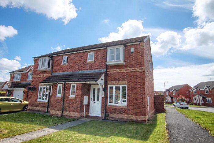 3 Bedroom Semi-Detached House For Sale In Henrhyd Close, Ingleby Barwick, Stockton-On-Tees, TS17