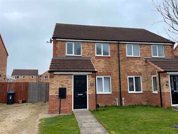 3 Bedroom Semi-Detached House To Rent In Middlebeck Close, Middlesbrough, TS3