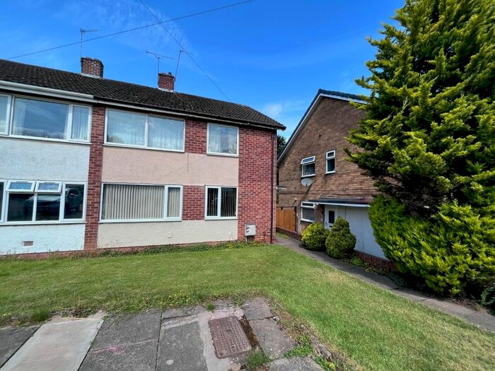 2 Bedroom Maisonette To Rent In Burnside Way, Longbridge, Northfield, Birmingham, B31