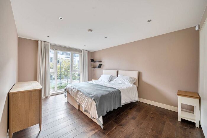 3 Bedroom Flat To Rent In Imperial Wharf, Imperial Wharf, London, SW6