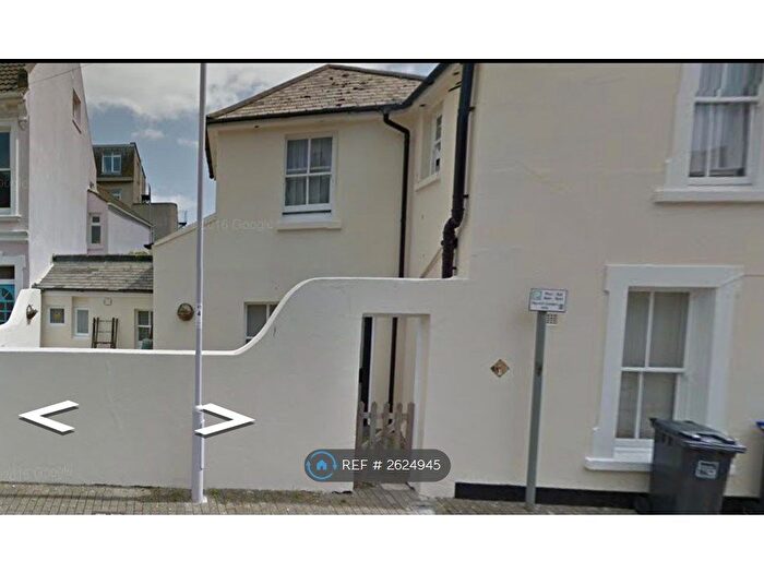1 Bedroom Flat To Rent In Brunswick Road, Worthing, BN11