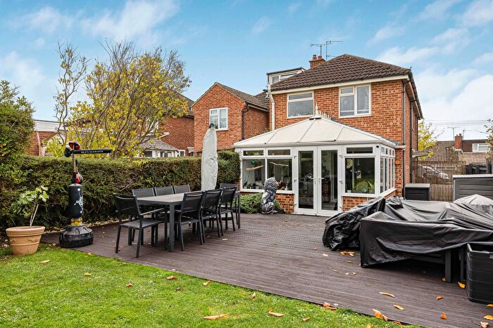 3 Bedroom Semi Detached House For Sale In Langdale Road, Cheltenham, GL51