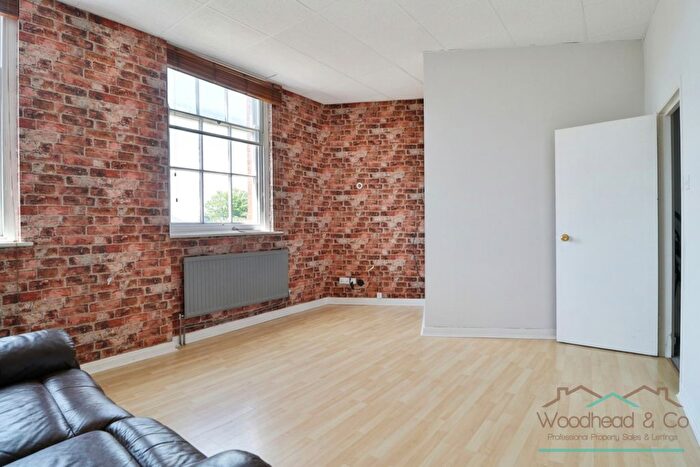 2 Bedroom Flat To Rent In Rectory Road, Rushden, NN10