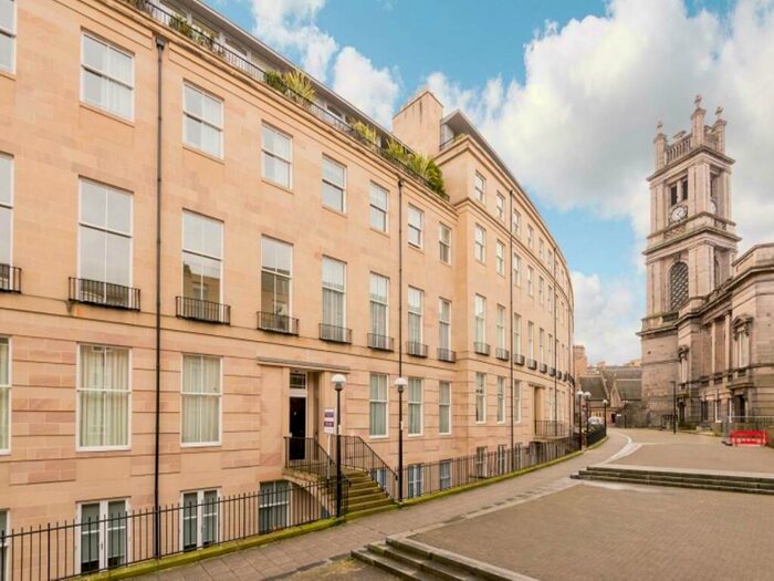 2 Bedroom Flat To Rent In St Vincent Place, New Town, Edinburgh, EH3