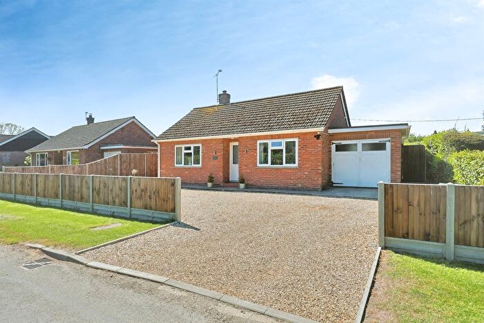 3 Bedroom Detached Bungalow For Sale In Occupation Road, Mattishall, Dereham, NR20