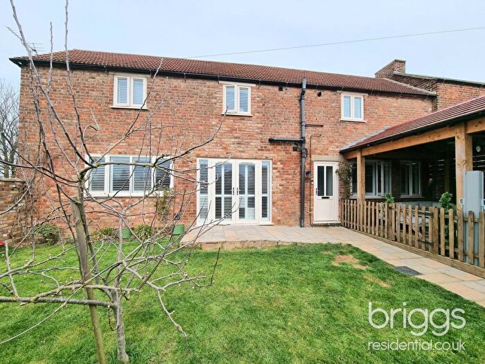 3 Bedroom Barn Conversion For Sale In Peterborough Road, Crowland, Peterborough, PE6