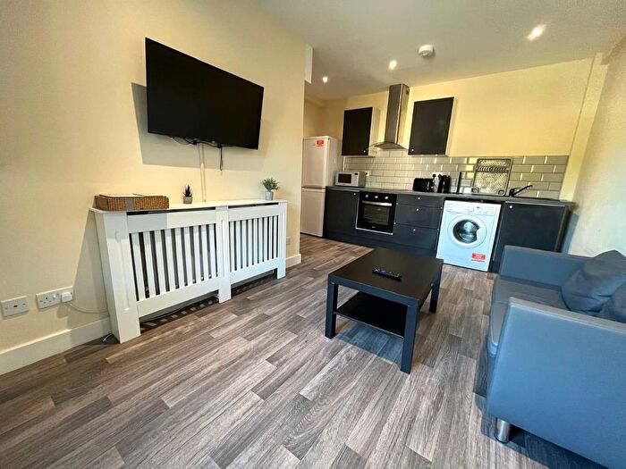 1 Bedroom Flat To Rent In Oakfield House, Preston New Road, Blackburn., BB2