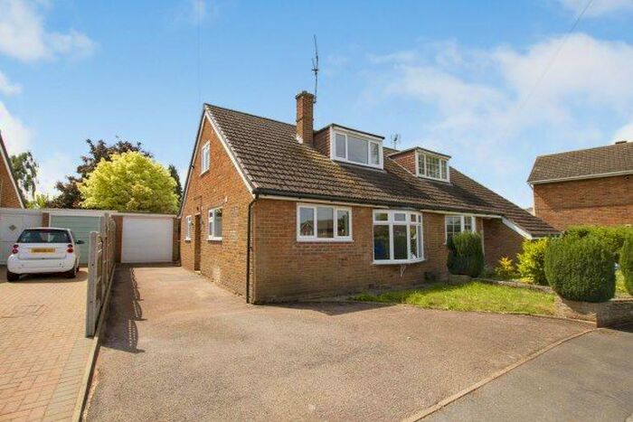 3 Bedroom Bungalow To Rent In Springwell Close, Leicester, LE8