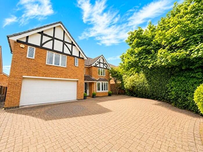 5 Bedroom Detached House To Rent In Barnwell Crescent, Harrogate, HG2