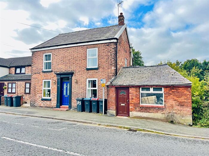 3 Bedroom End Of Terrace House For Sale In Runcorn Road, Barnton, Northwich, CW8