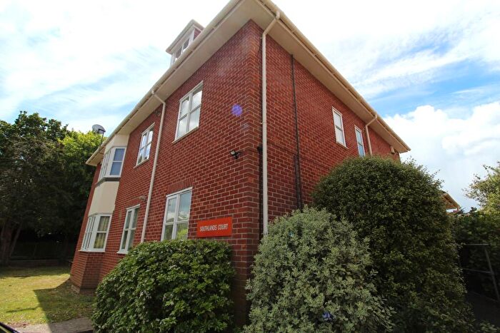 2 Bedroom Flat To Rent In Crabton Close Road, Boscombe, Bournemouth, BH5