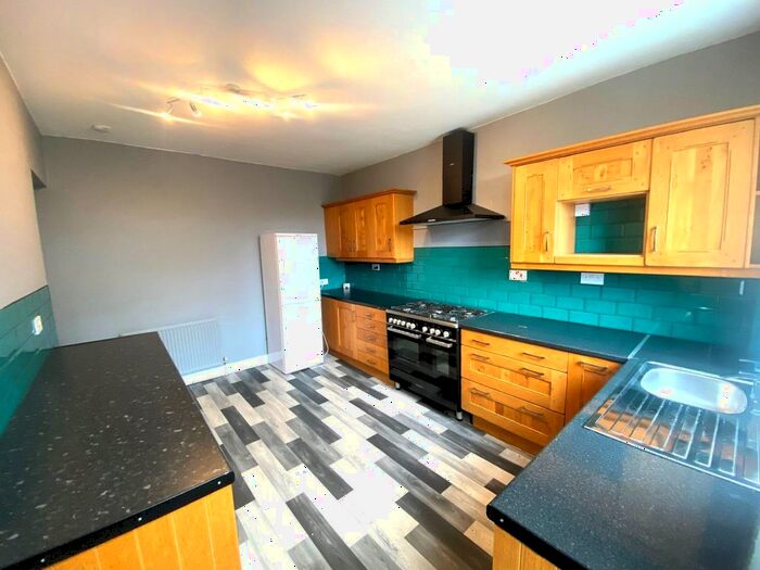 3 Bedroom Property To Rent In Milgate Street, Royston, Barnsley, S71