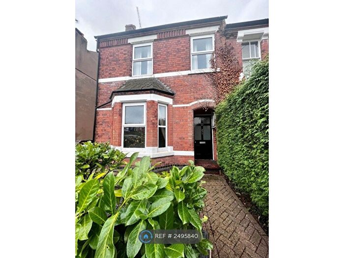 3 Bedroom Flat To Rent In Rugby Road, Leamington Spa, CV32