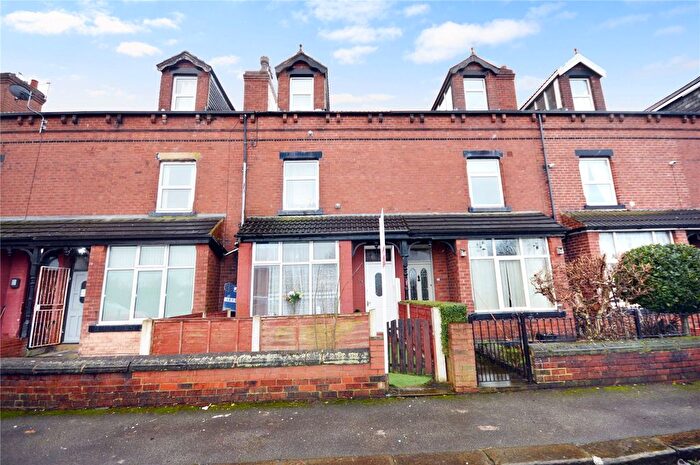 4 Bedroom Terraced House For Sale In Noster Terrace, Leeds, West Yorkshire, LS11