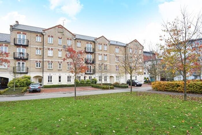 1 Bedroom Flat To Rent In Coxhill Way, Aylesbury, HP21