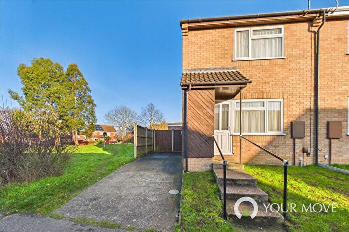 1 Bedroom Semi-Detached House For Sale In Harebell Way, Lowestoft, Suffolk, NR33
