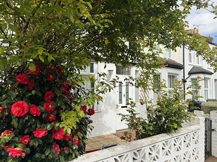 3 Bedroom Terraced House For Sale In Waldeck Road, London, W4