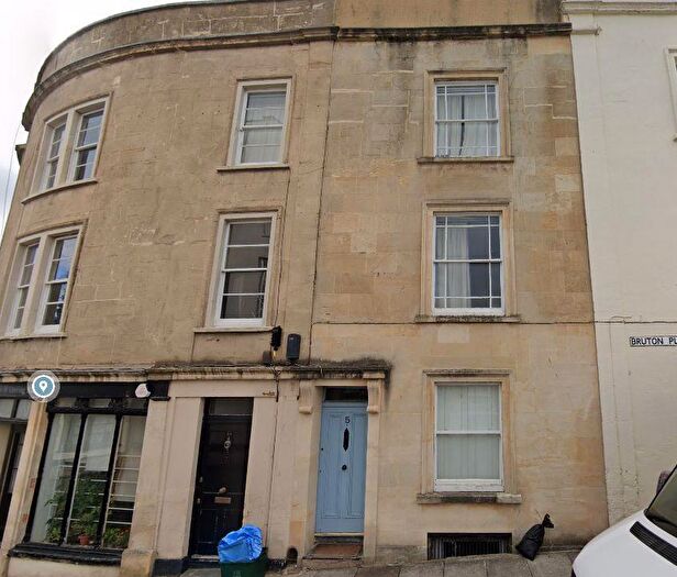 5 Bedroom Terraced House To Rent In Bruton Place, Bristol, BS8