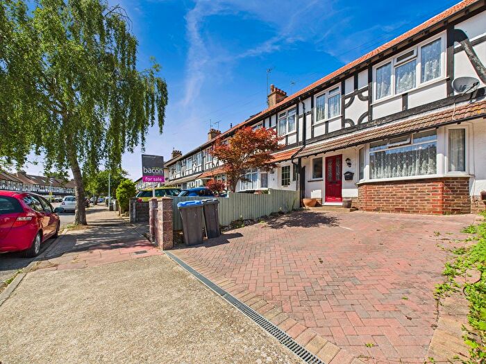3 Bedroom Terraced House To Rent In Downlands Avenue, Worthing, BN14