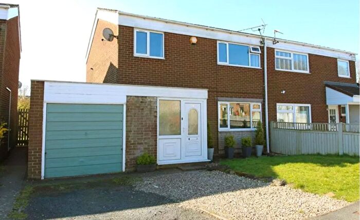 3 Bedroom Semi-Detached House To Rent In Carwood, Stirchley, Telford, Shropshire, TF3