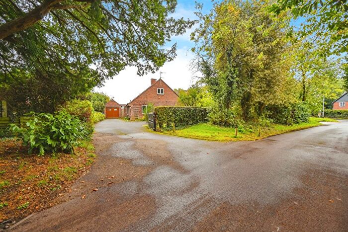 3 Bedroom Detached Bungalow For Sale In Bramshall Road, Uttoxeter, ST14