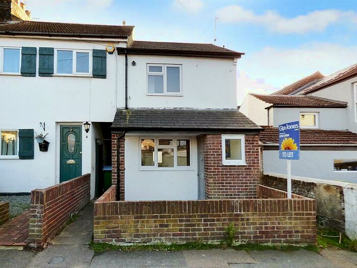 2 Bedroom End Of Terrace House To Rent In Gladstone Terrace, Littlehampton, BN17