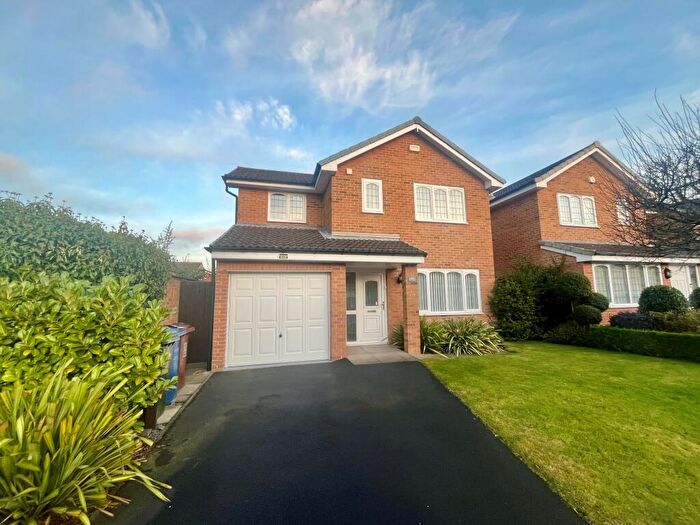3 Bedroom Detached House To Rent In Dunmoor Close, Gosforth, NE3