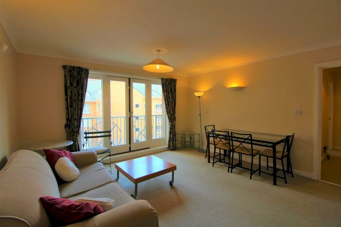 1 Bedroom Flat To Rent In Hera Court, Westferry, E14
