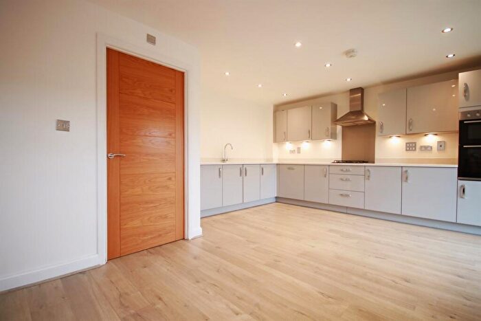 5 Bedroom Town House To Rent In Primrose Way, Wilmslow, SK9
